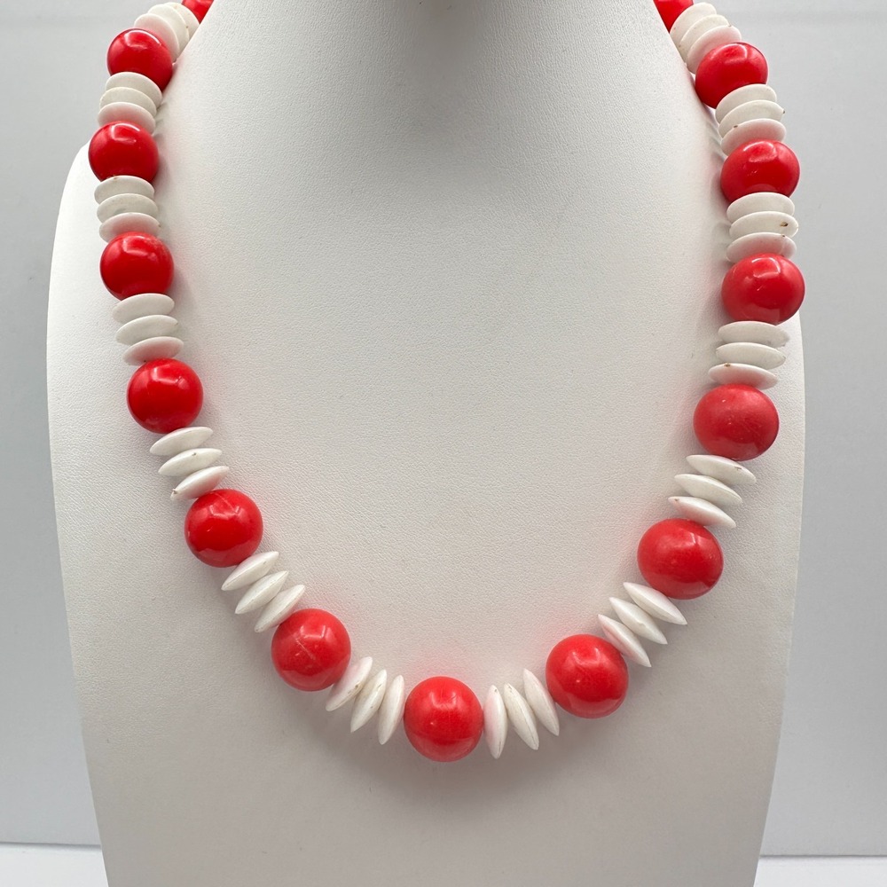 Vintage 80s Retro Beaded Statement Necklace Boho Women's Jewelry